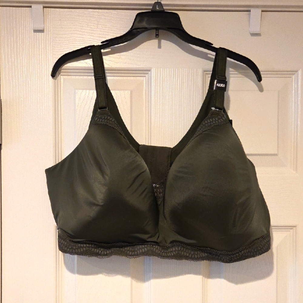 Torrid Olive Green Lace Trim Bra